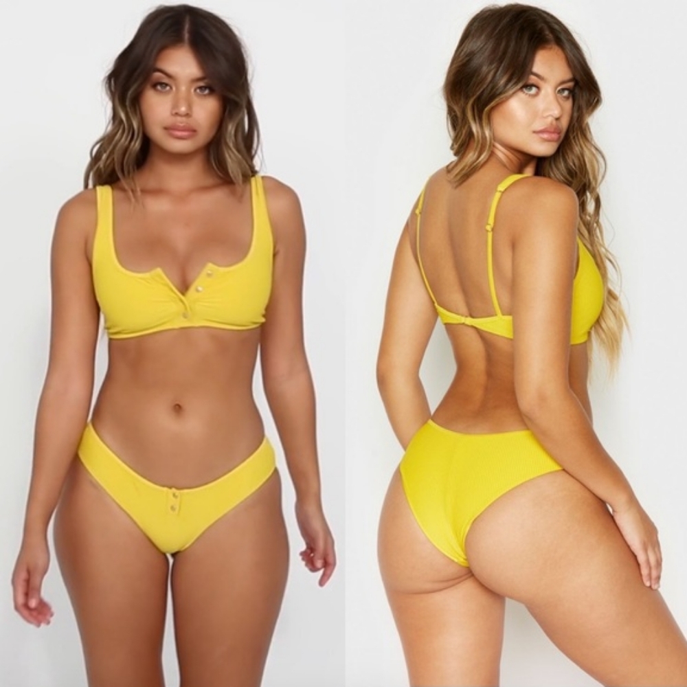 Frankie's Bikinis set